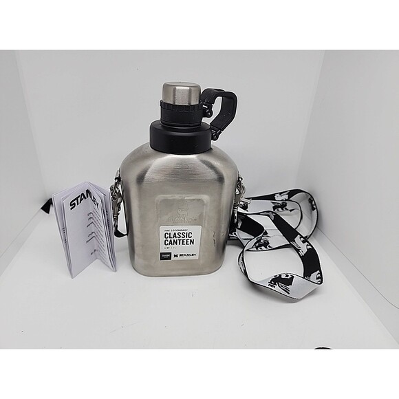 NEW CARHARTT STANLEY ADVENTURE STAINLESS STEEL CANTEEN 1.1QT/1L - Picture 1 of 6